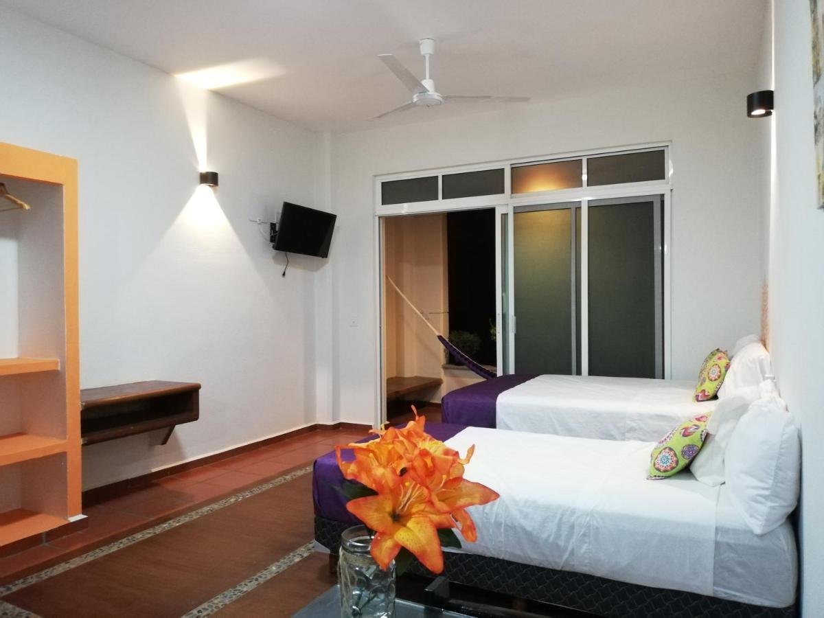 Casa Puerto Bonito & Private Coworking Hotel Puerto Escondido  Buitenkant foto