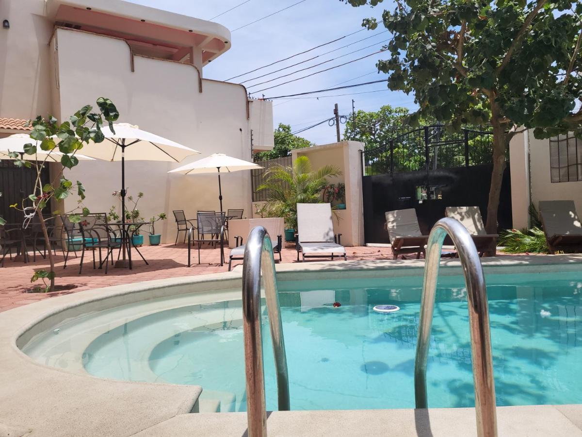 Casa Puerto Bonito & Private Coworking Hotel Puerto Escondido  Buitenkant foto